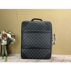 루이비통 LV BRIEFCASE 브리프케이스 백 팩