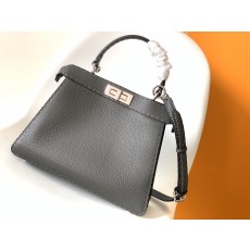 펜디 FENDI Iconic Peekaboo ISeeU 아이코닉 피카부 아이씨유 토트 백